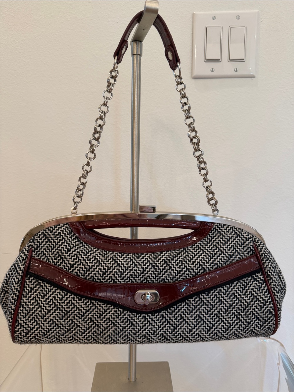Apt. 9 Black & White Woven Shoulder Bag with Burgundy Trim
